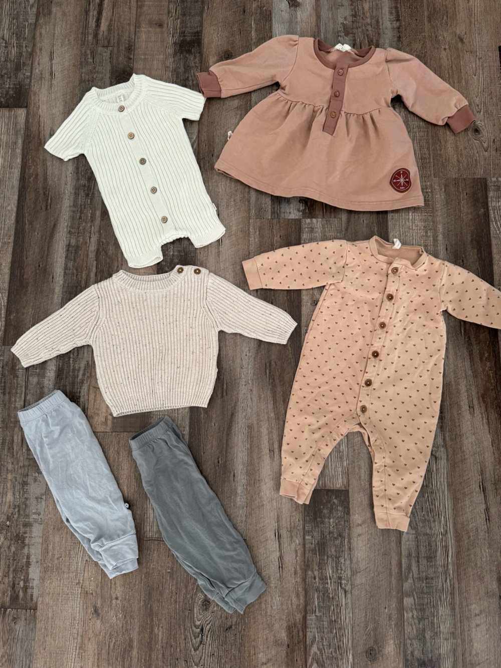 Neutral baby girl bundle 3-6 months quality brands